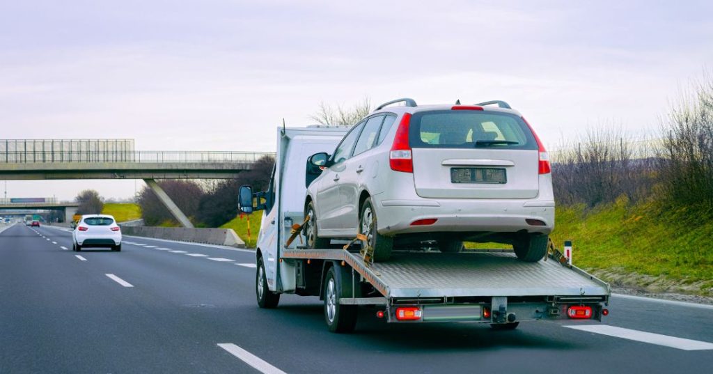 Como Solicitar Guincho em Uberlândia: 4 Passos Simples capa guincho em Uberlândia